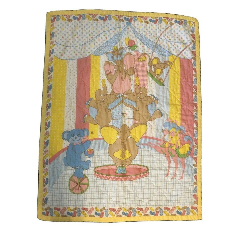 Homemade quilted baby blanket 43"x32.5" Circus ele